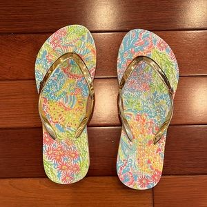 Lilly Pulitzer Flip Flop, Size five (5)